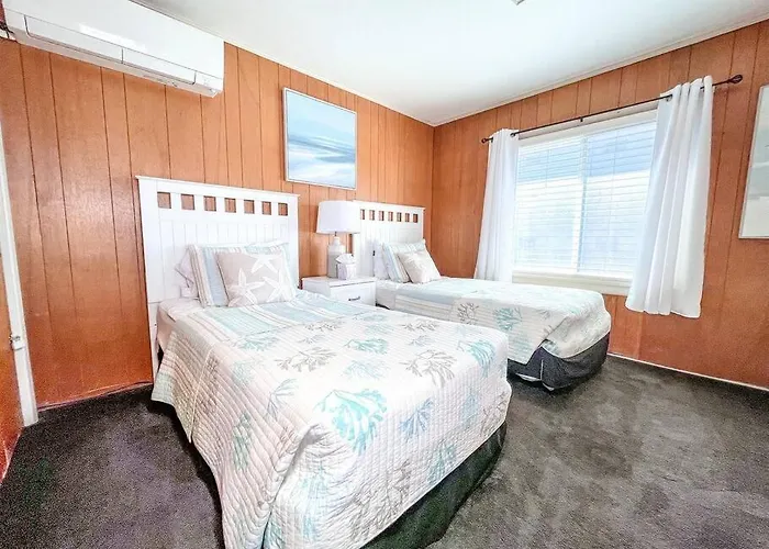 Ocean Front * Boardwalk * Private Balcony *